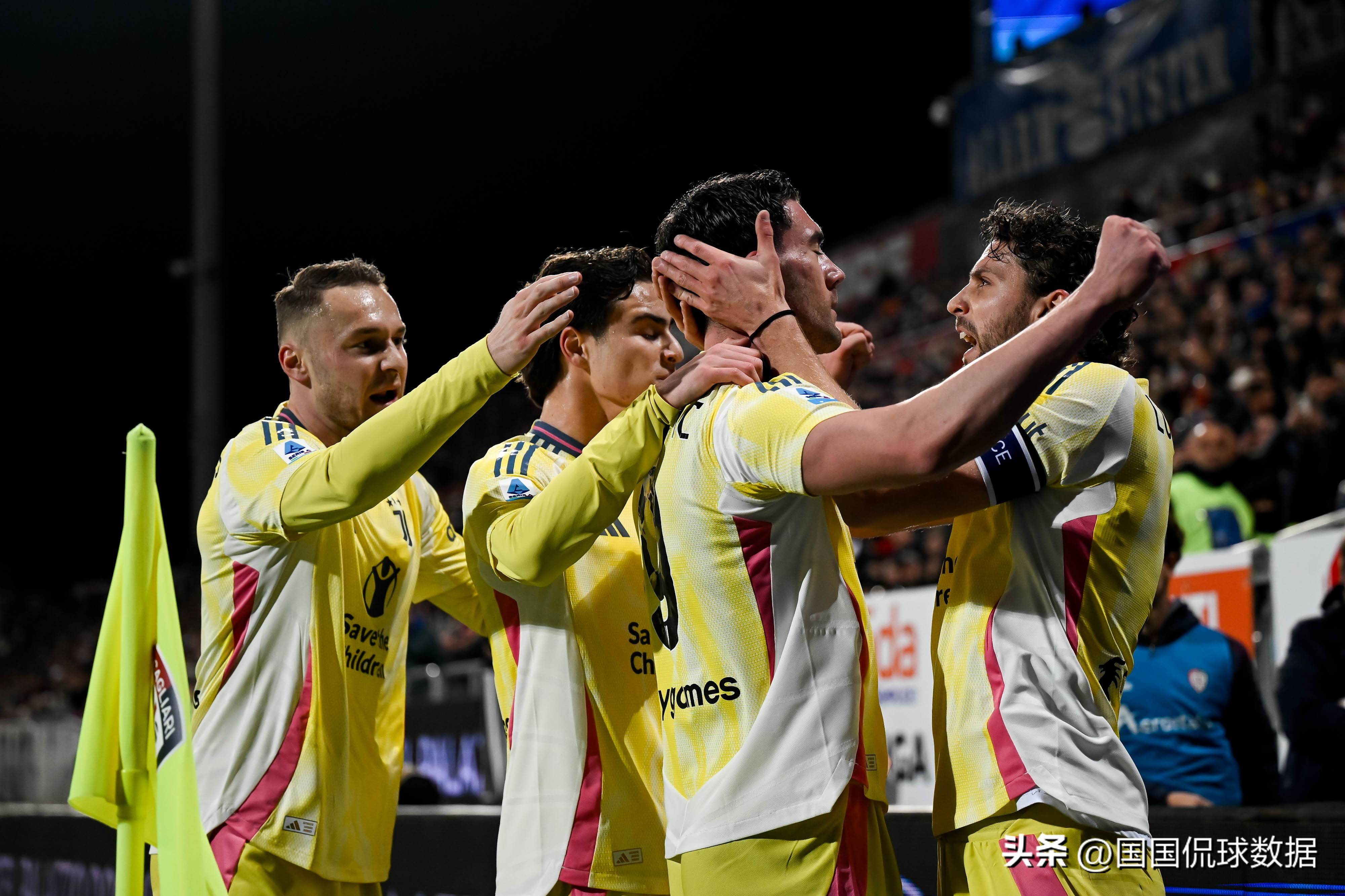 包含转折点那不勒斯单刀错失,意大利杯今夜攻防权衡,底气十足,球队文化再被提及的词条 包含转折点那不勒斯单刀错失,意大利杯今夜攻防权衡,底气十足,球队文化再被提及的词条