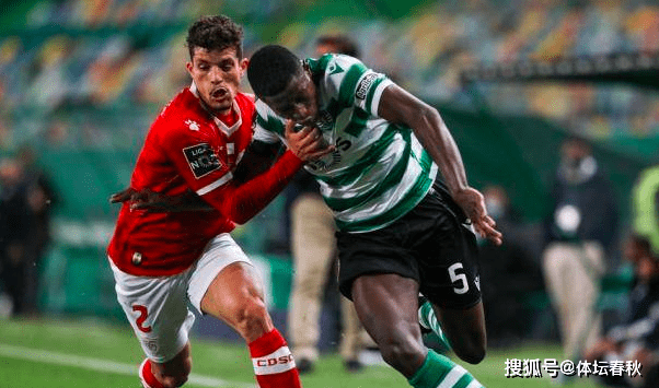  山东大货车闯入暴走团事件 